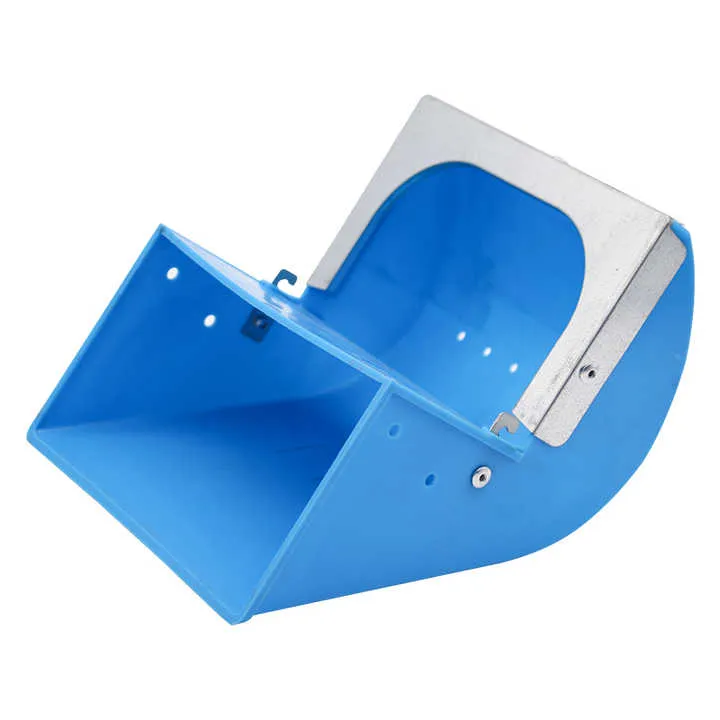 Automatic Plastic Steel Hanging Rabbit Cage Bowl Food. وعاء تغذية طعام أوتوماتيكي من البلاستيك والفولاذ لقفص الأرانب
