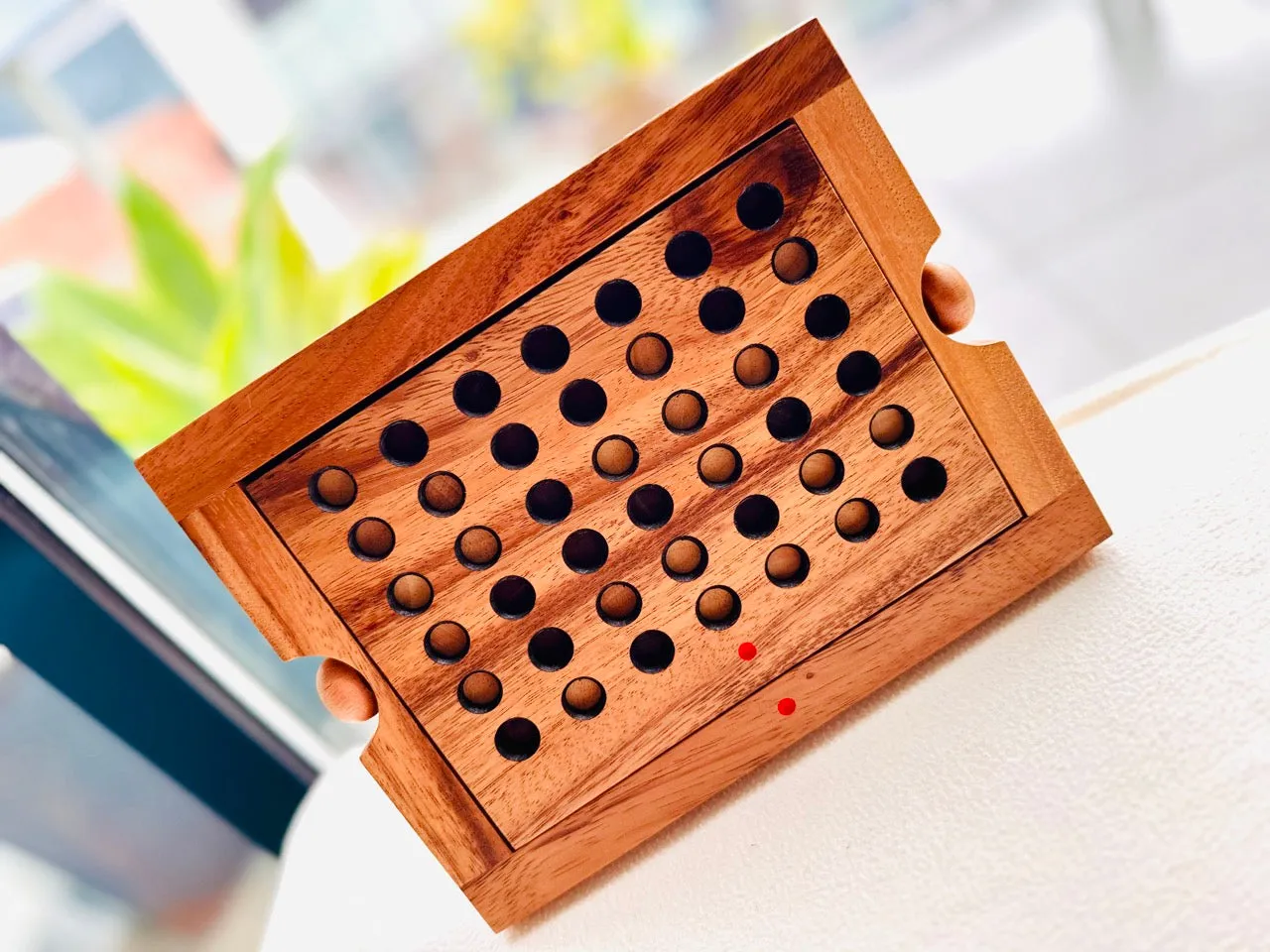 Connect Four 4 IN A ROW GAME board game -folds away travel ready.