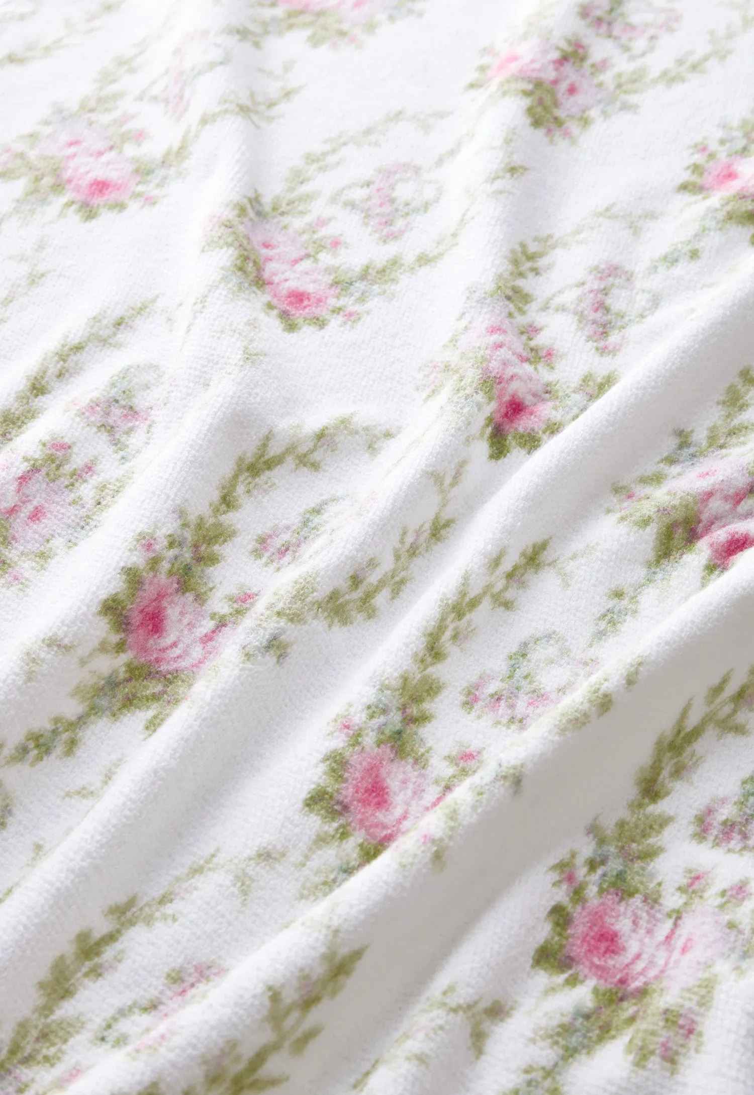 Cotton Bath Towel in Bow Print