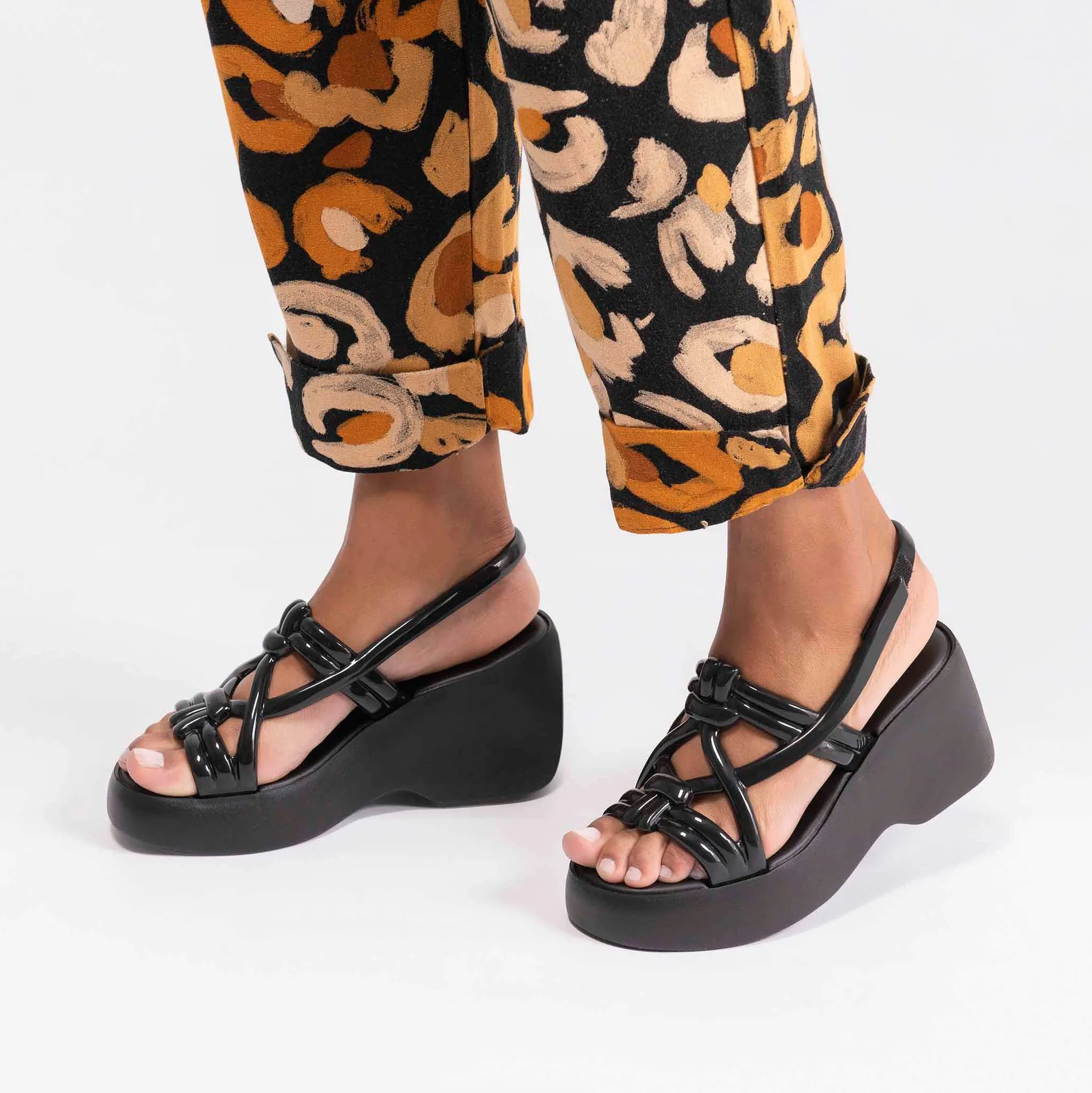 MELISSA SAND   SALINAS AD